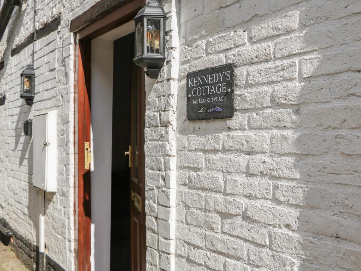 Kennedy'S Cottage Ashbourne  Exterior foto