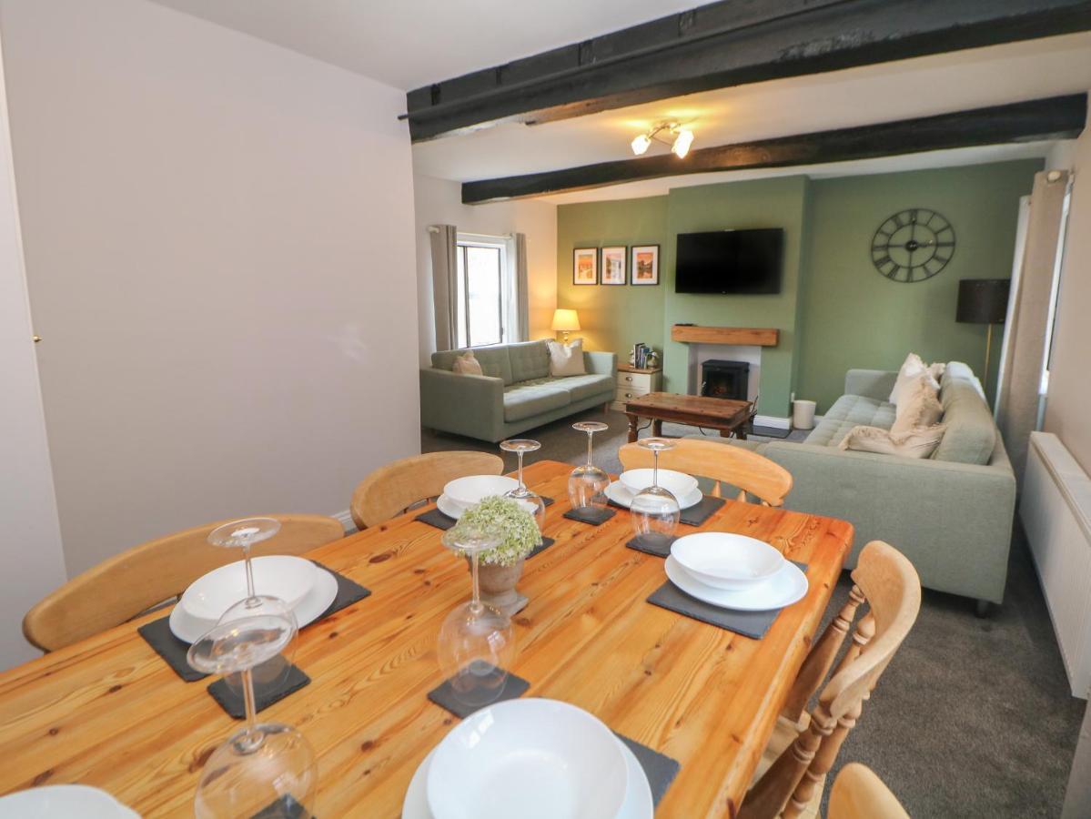 Kennedy'S Cottage Ashbourne  Exterior foto