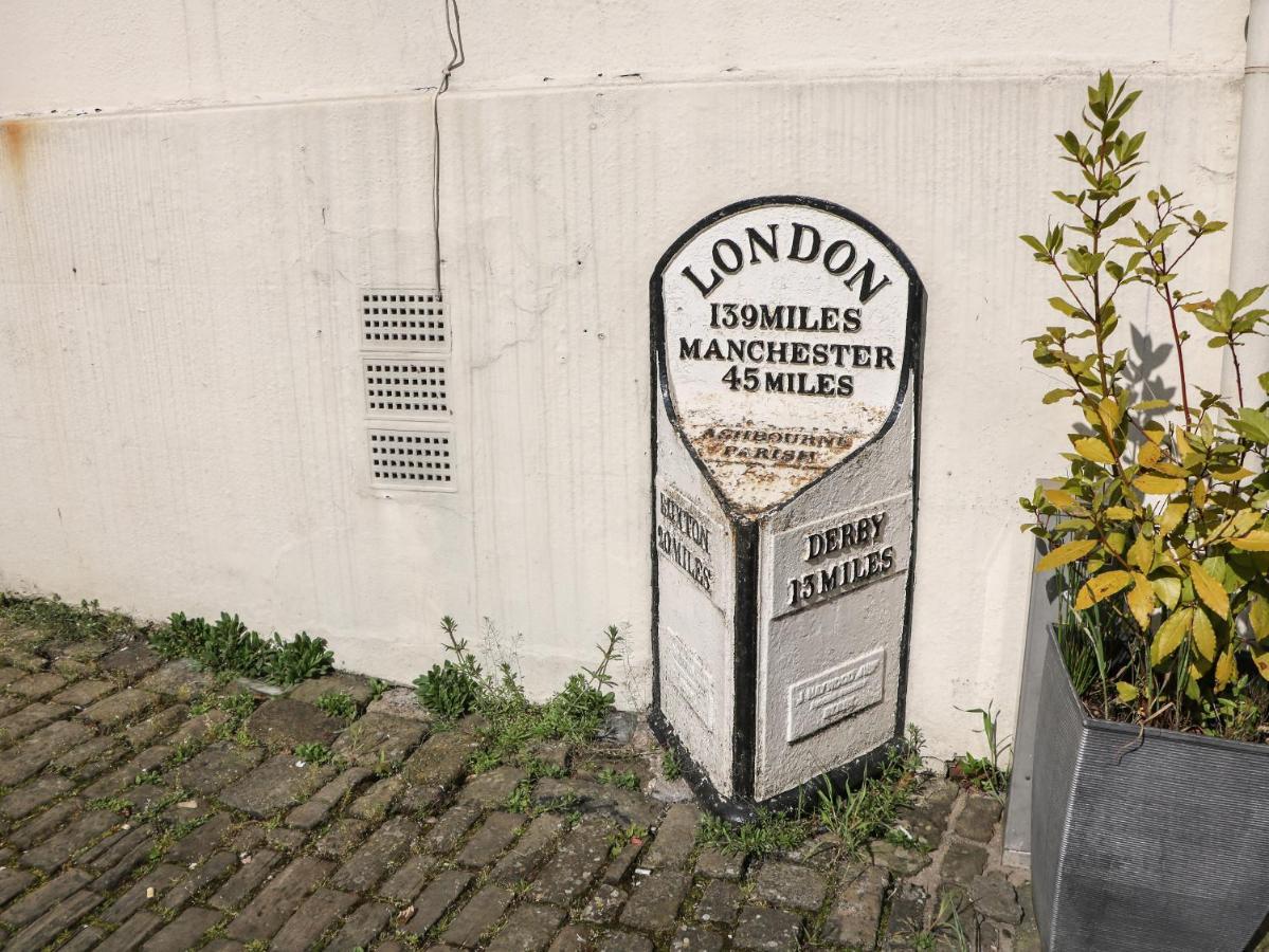 Kennedy'S Cottage Ashbourne  Exterior foto